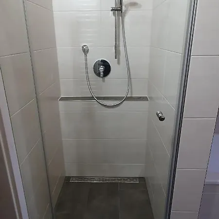 Ferienapartment Bavarian Living Apartamento Moosinning